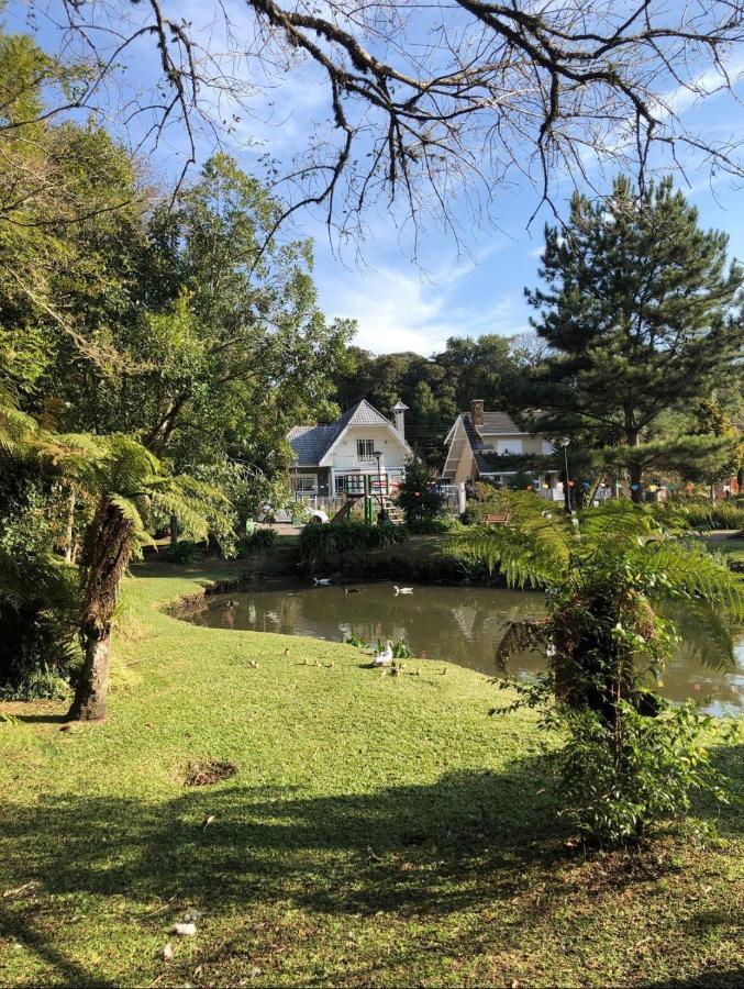Apto Amplo E Aconchegante Proximo Ao Lago Negro Gramado Kültér fotó